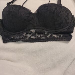 Nwt-Victoria's secret  bra